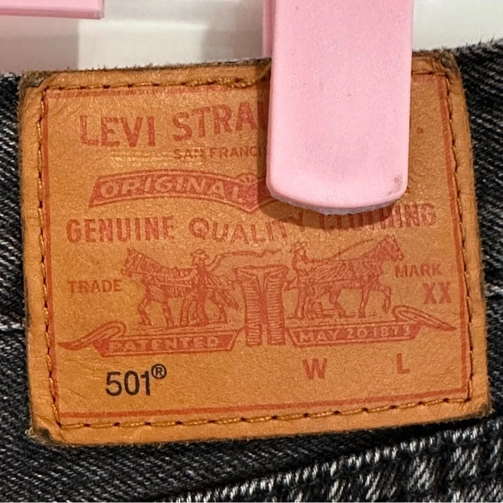 Levi’s 501 Cutoff Jean Shorts High Rise Denim Black Size 27 Festival Summer Chic